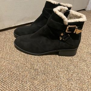 brand new women boots